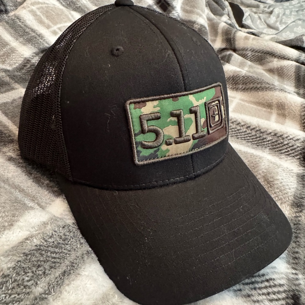 The Classic Black Mesh Cap